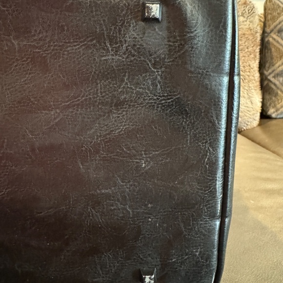 BÉIS The Weekender bag in Black - Picture 8 of 15